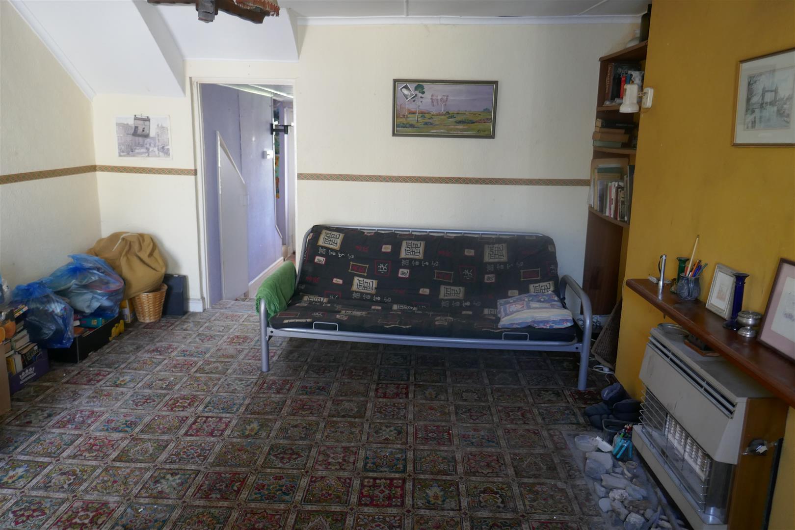 ANOTHER ROOM ASPECT